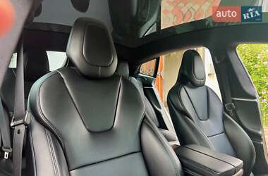 Лифтбек Tesla Model S 2017 в 
