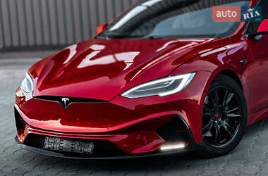 Лифтбек Tesla Model S 2020 в 