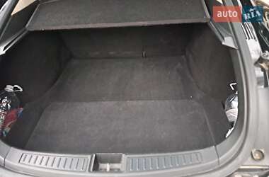 Ліфтбек Tesla Model S 2015 в 
