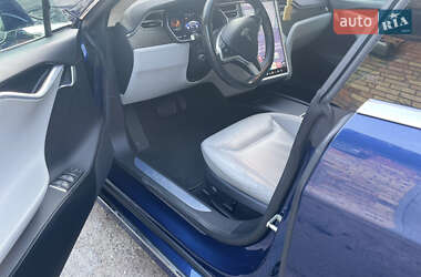 Лифтбек Tesla Model S 2016 в 