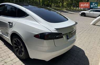 Ліфтбек Tesla Model S 2020 в 