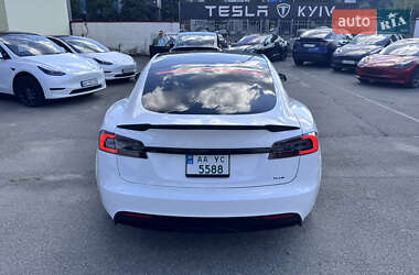 Лифтбек Tesla Model S 2021 в 