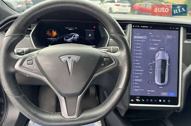 Лифтбек Tesla Model S 2018 в 