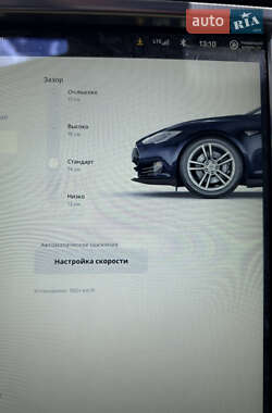 Лифтбек Tesla Model S 2014 в 