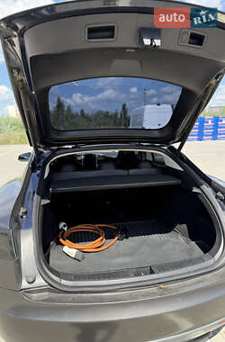 Лифтбек Tesla Model S 2014 в 