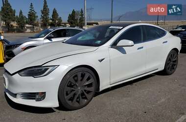Tesla Model S 2018