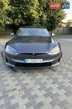 Лифтбек Tesla Model S 2021 в Пирятине