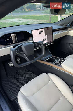 Лифтбек Tesla Model S 2021 в 