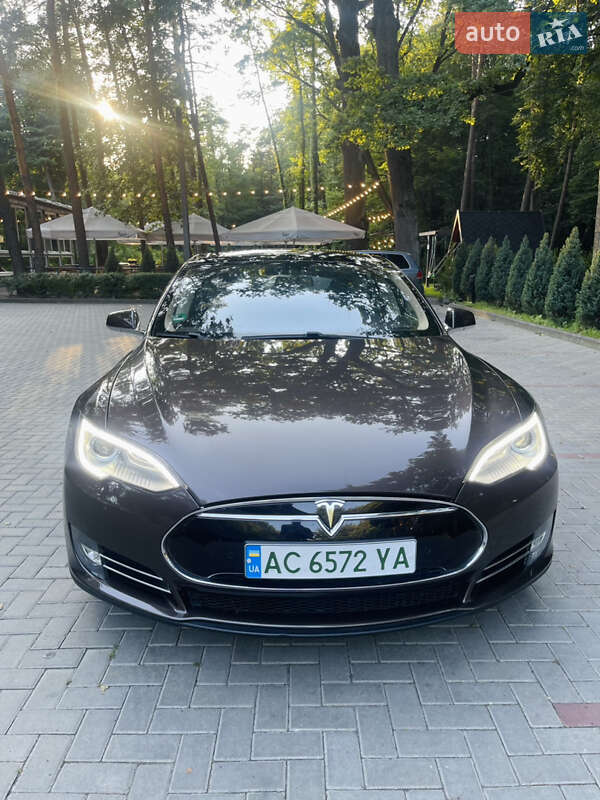 Ліфтбек Tesla Model S 2013 в Луцьку фото 11 Ліфтбек Tesla Model S 2013 в Луцьку