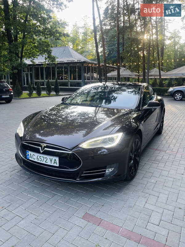 Ліфтбек Tesla Model S 2013 в Луцьку фото 13 Ліфтбек Tesla Model S 2013 в Луцьку