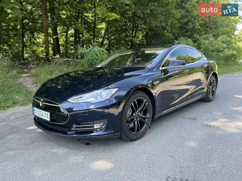 Лифтбек Tesla Model S 2013 в Хмельницком