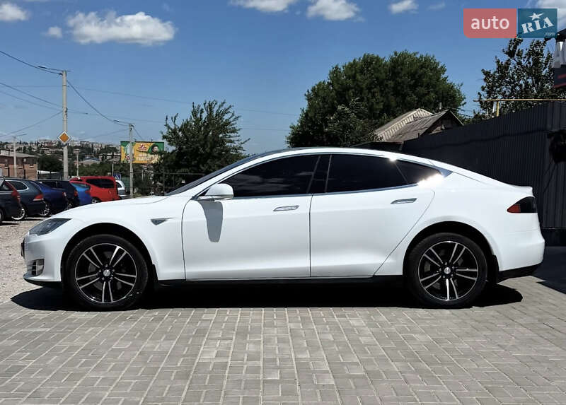 Лифтбек Tesla Model S 2014 в Кропивницком