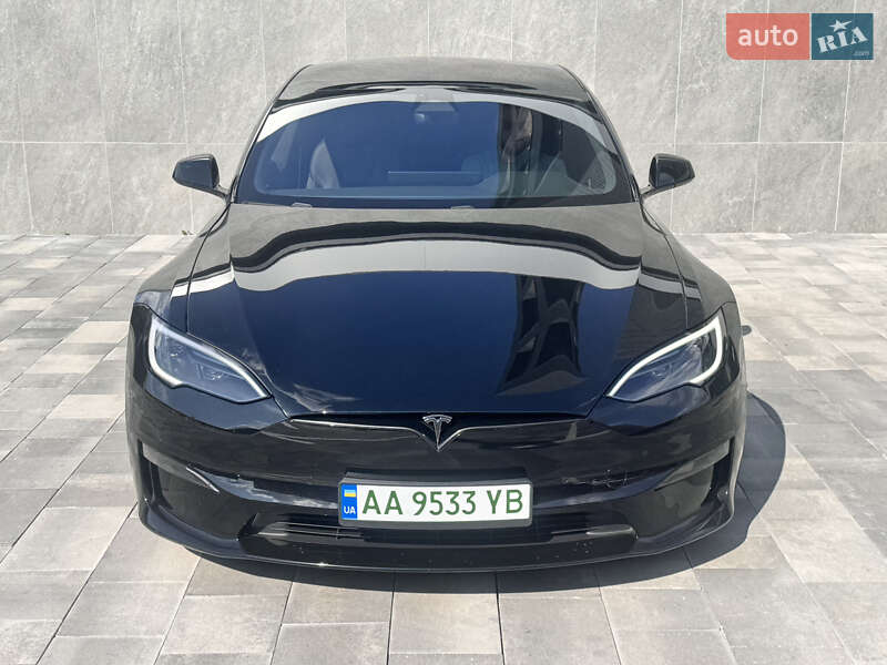 Tesla Model S 2022