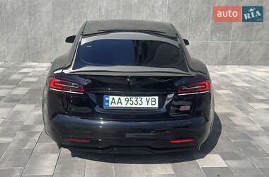 Лифтбек Tesla Model S 2022 в 