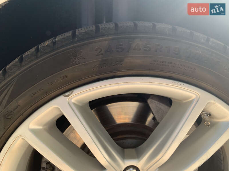 Лифтбек Tesla Model S 2015 в Одессе