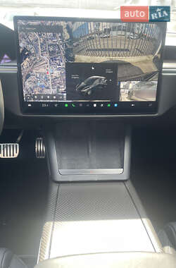 Лифтбек Tesla Model S 2022 в 