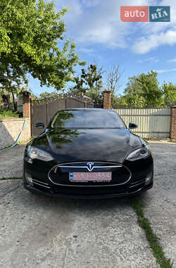 Лифтбек Tesla Model S 2015 в Обухове