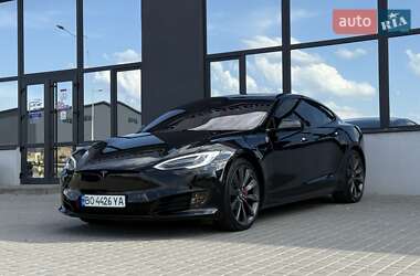 Лифтбек Tesla Model S 2019 в 