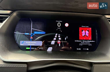 Лифтбек Tesla Model S 2018 в Ивано-Франковске