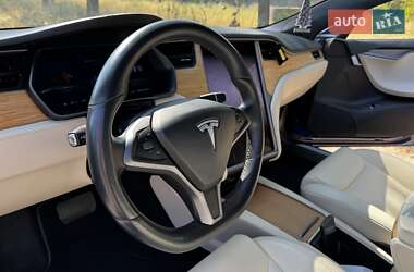 Лифтбек Tesla Model S 2020 в 