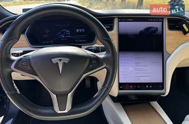 Лифтбек Tesla Model S 2020 в 