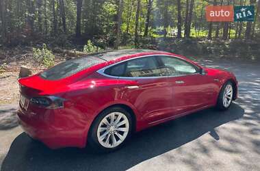 Ліфтбек Tesla Model S 2017 в Вінниці