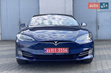 Лифтбек Tesla Model S 2018 в 