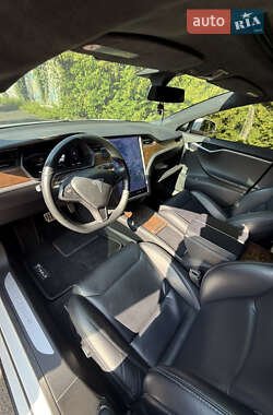 Лифтбек Tesla Model S 2018 в 