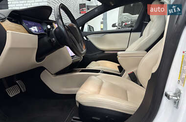 Лифтбек Tesla Model S 2020 в 