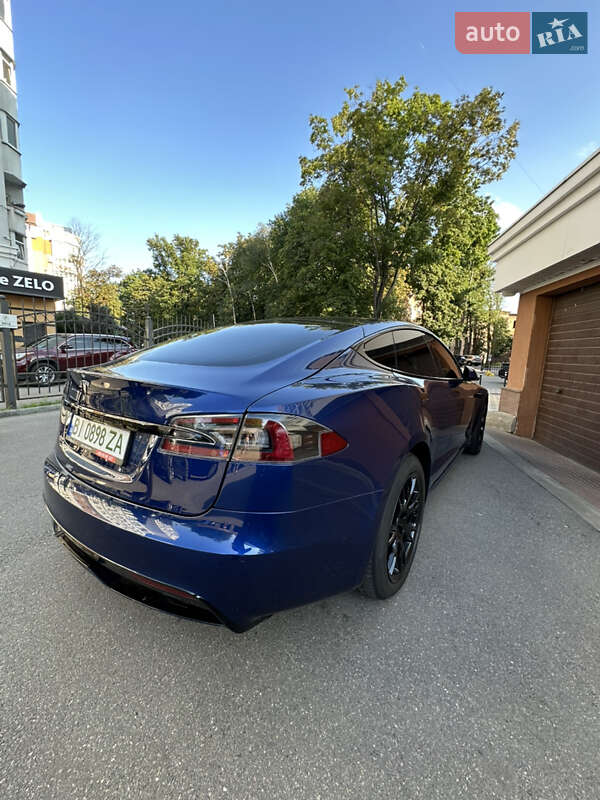 Лифтбек Tesla Model S 2021 в Полтаве