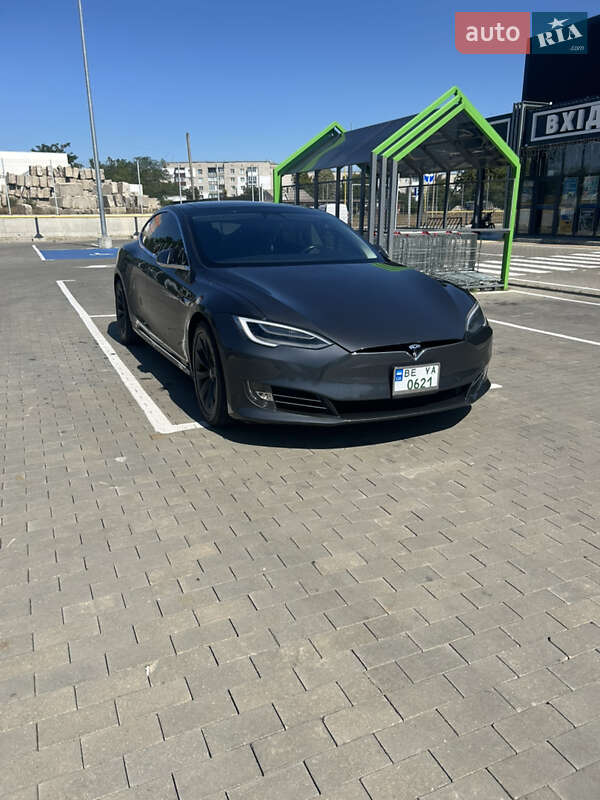 Лифтбек Tesla Model S 2017 в Первомайске фото 5 Лифтбек Tesla Model S 2017 в Первомайске