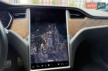 Лифтбек Tesla Model S 2018 в 