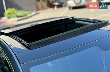 Лифтбек Tesla Model S 2013 в 