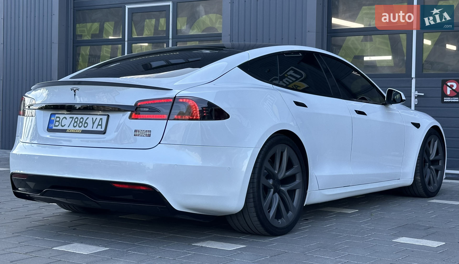 2021 Tesla Model S - мініатюра 13