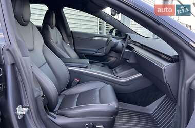 Лифтбек Tesla Model S 2022 в 