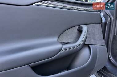 Лифтбек Tesla Model S 2022 в 
