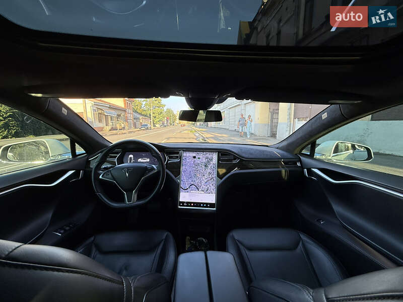 Лифтбек Tesla Model S 2015 в Харькове