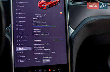 Лифтбек Tesla Model S 2017 в 