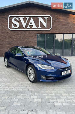 Лифтбек Tesla Model S 2018 в 