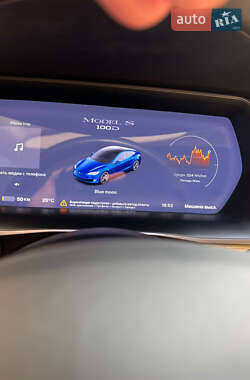 Лифтбек Tesla Model S 2018 в 