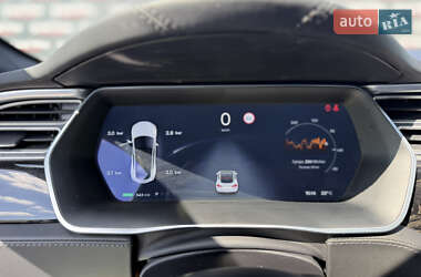 Лифтбек Tesla Model S 2017 в 