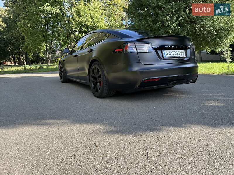 Ліфтбек Tesla Model S 2024 в Києві