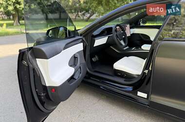 Лифтбек Tesla Model S 2024 в Киеве