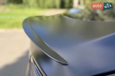 Лифтбек Tesla Model S 2024 в 