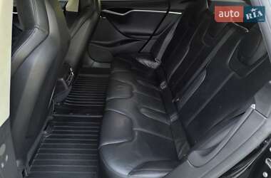 Лифтбек Tesla Model S 2014 в 
