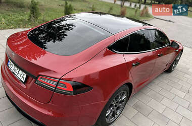 Лифтбек Tesla Model S 2022 в 