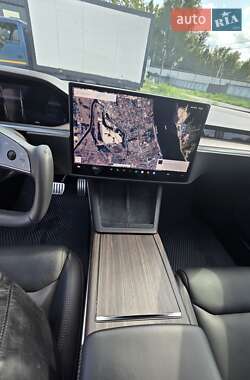 Ліфтбек Tesla Model S 2021 в 