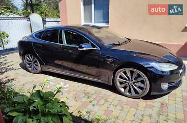 Лифтбек Tesla Model S 2012 в 