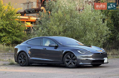 Лифтбек Tesla Model S 2022 в 