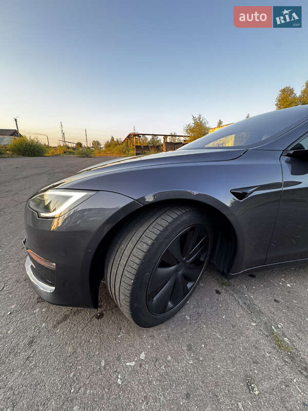 Ліфтбек Tesla Model S 2022 в Калуші